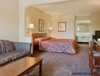 Carolina Inn Of Lake Norman Mooresville Bilik gambar